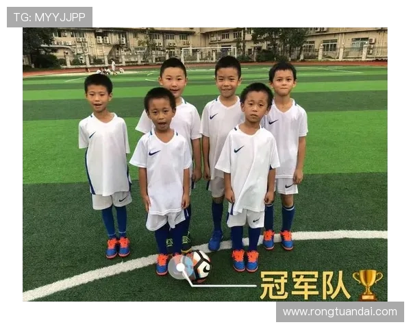 杭州足球队的比赛经验揭秘与成长之路探讨